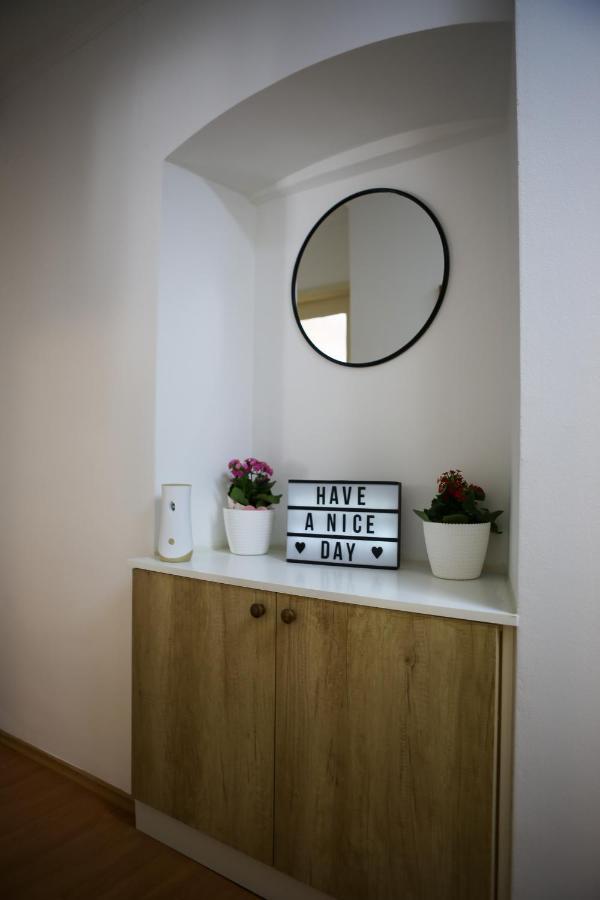 Apartment B&J - In The Center Of スプリト エクステリア 写真