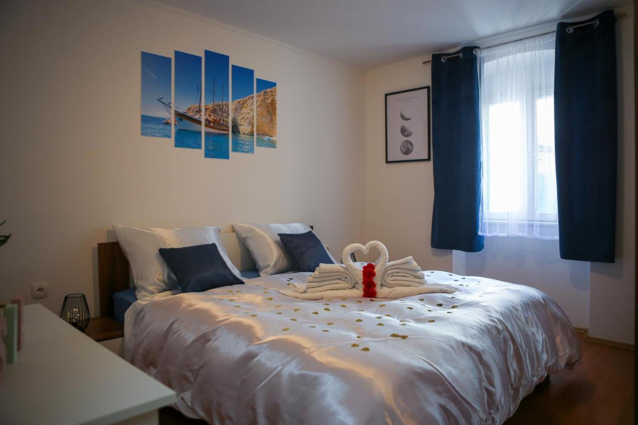 Apartment B&J - In The Center Of スプリト エクステリア 写真