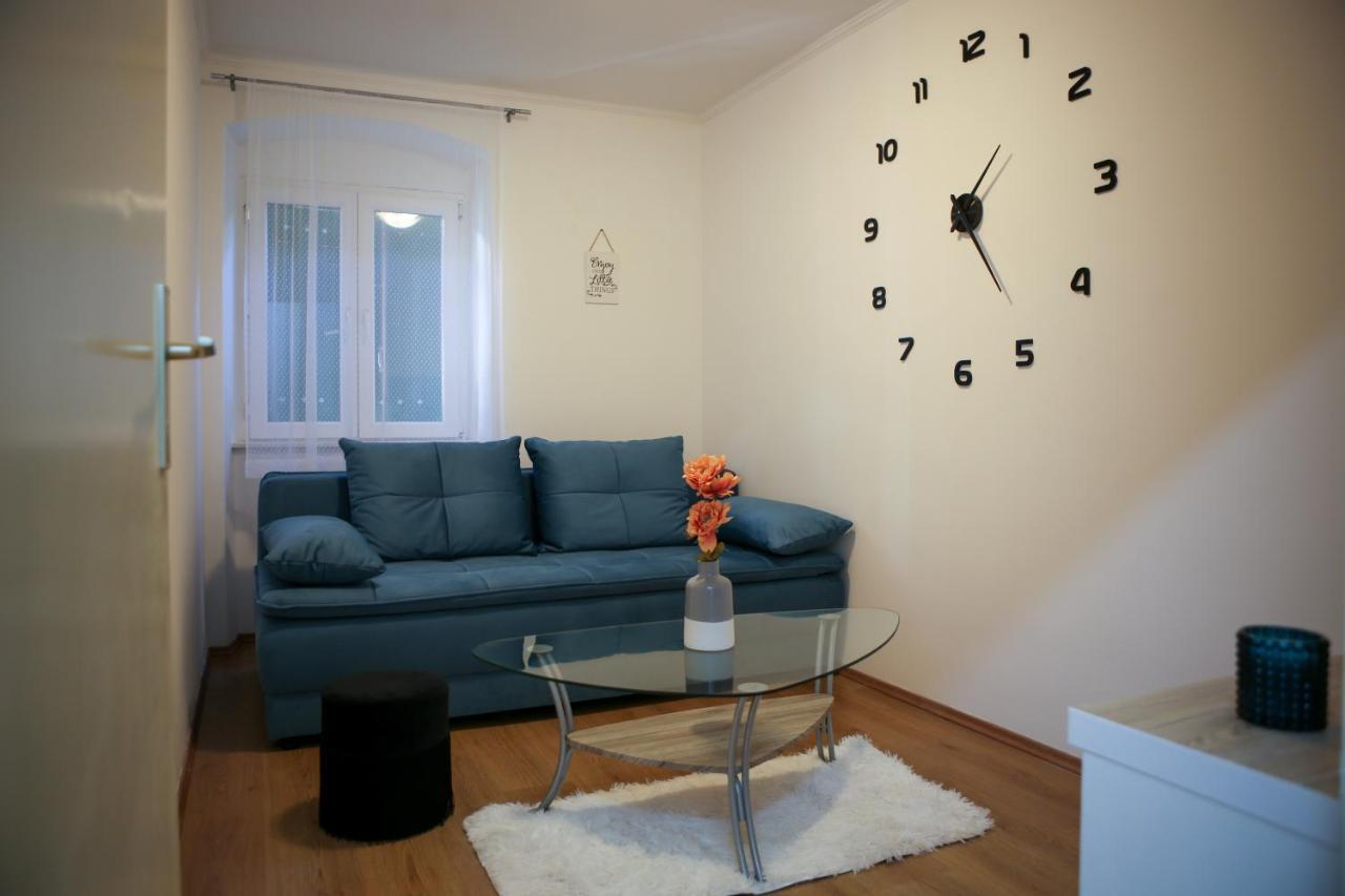 Apartment B&J - In The Center Of スプリト エクステリア 写真