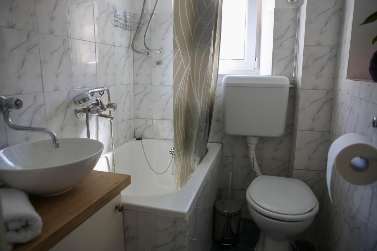 Apartment B&J - In The Center Of スプリト エクステリア 写真